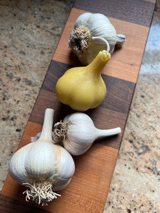 Garlic Beeswax Candle